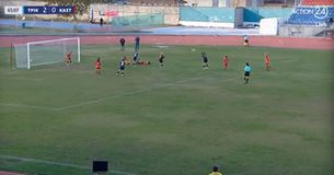 Σοκαριστική σύγκρουση ανάμεσα σε τέσσερις παίκτριες - Με σκισμένο φρύδι αποχώρησε μία εξ αυτών (vid)