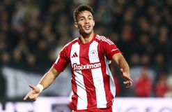 Ολυμπιακός: Η συνάντηση με τον Κωστούλα και το νέο συμβόλαιο