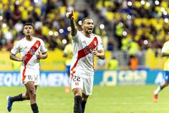 Ανησυχία για Κάλενς: Αποχώρησε από την προπόνηση του Περού και χάνει το ματς με την Αργεντινή