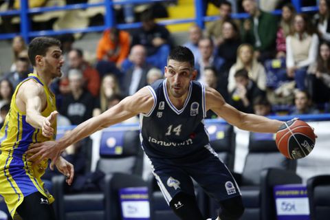 Κασελάκης: «Must win το επόμενο ματς, έκανα σχέσεις ζωής στο Περιστέρι»