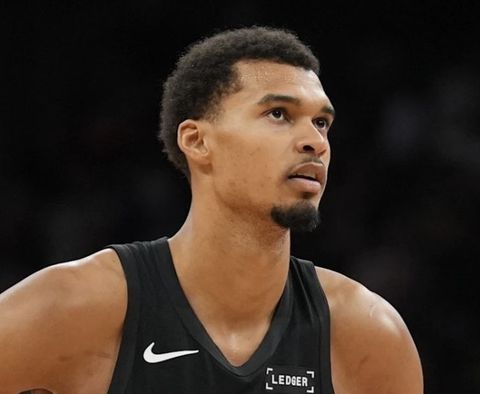 Πλήγμα στους Σπερς: Yπέστη θλάση ο Γουεμπανιάμα - Το διάστημα που μένει εκτός