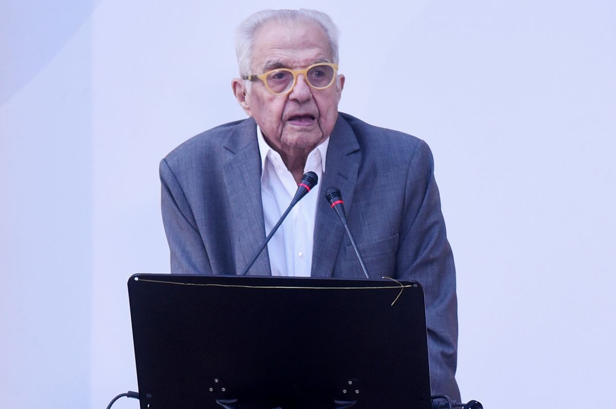 Πέθανε ο Αλέκος Φλαμπουράρης