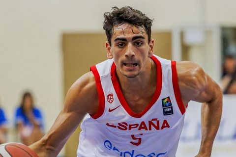 Στις κλήσεις του Τσους Ματέο για τα προκριματικά του Παγκοσμίου Κυπέλλου ο Άλβαρο Κάρδενας