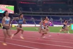 Φοβερή 16χρονη σπρίντερ έσπασε ρεκόρ 20ετίας στα 100μ.