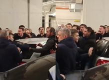 Καταγγελία ΠΑΟΚ: «Οπαδοί της ΑΕΚ επιτέθηκαν στην αποστολή» (vids)