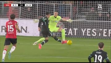 Πλάσαρε ιδανικά και έδωσε το προβάδισμα στη Λίβερπουλ ο Νούνιες