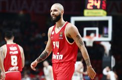 Ολυμπιακός - Βίρτους Μπολόνια 87-77: Οι 20 πόντοι του Φουρνιέ στην αναμέτρηση