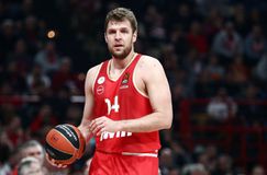 Ολυμπιακός - Βίρτους Μπολόνια 87-77: Οι 27 πόντοι του Βεζένκοφ στην αναμέτρηση