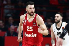 Ολυμπιακός - Βίρτους Μπολόνια 87-77: Οι 12 πόντοι του Πίτερς στην αναμέτρηση