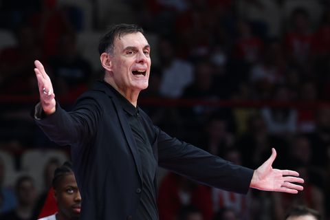 Μια άποψη για τον Ολυμπιακό του Μπαρτζώκα... κόντρα στο ρεύμα!