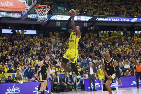 ΜΑΚΑΜΠΙ ΤΕΛ ΑΒΙΒ - ΒΑΛΕΝΘΙΑ