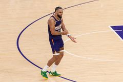 Νέο «χτύπημα» Μπρουκς σε Λεμπρόν: «Είναι εθισμένος στα social media» (vid)