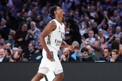 Με ηγέτη τον Μαλεντόν η Ρεάλ «λύγισε» την Παρί στο φινάλε