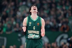 Η αγία τριάδα μίλησε στο φινάλε και ο Παναθηναϊκός «κατάπιε» την πρωτοπόρο Χάποελ!