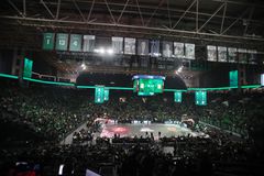 Ισόβιος αποκλεισμός για τον οπαδό του Παναθηναϊκού που εξύβρισε τον ιδιοκτήτη της Χάποελ