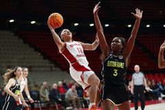 Πρόκριση-θρίλερ για τον Ολυμπιακό στους «16» του EuroCup Γυναικών