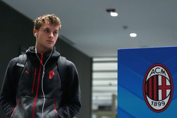 Στα χνάρια του πατέρα του ο γιος του Ιμπραΐμοβιτς - Πρώτη κλήση στην αποστολή της Μίλαν