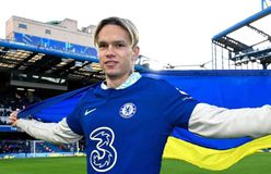 Μιχαΐλο Μούντρικ: «Έκλεισε» με νόημα το μάτι πριν το ντέρμπι με τη Λίβερπουλ (vid)