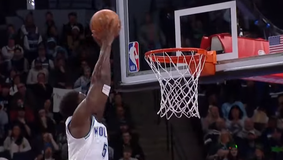 Τι έφτιαξες ρε άνθρωπε: Ο Άντονι Έντουαρντς «διέλυσε» την άμυνα των Γκρίζλις με μία μόνο κίνηση! (vid)