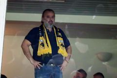 «Καρφί» Ηλιόπουλου για Στρακόσια: «Δεν ξέρω τι σκέφτηκε στο πέναλτι»