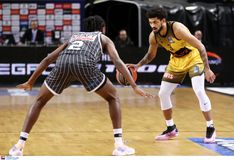 LIVE: ΑΕΚ BETSSON - ΠΑΟΚ