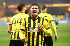 ΑΕΚ σε Γιόβιτς: «Βασιλιάς των χατ-τρικ» (pic)