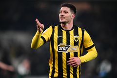 Ξέφρενοι πανηγυρισμοί από την οικογένεια του Γιόβιτς για το καρέ τερμάτων (vid)