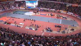 Υπέροχες εικόνες: Γέμισε το ΣΕΦ για το Πανελλήνιο Πρωτάθλημα Κλειστού Στίβου (vid)