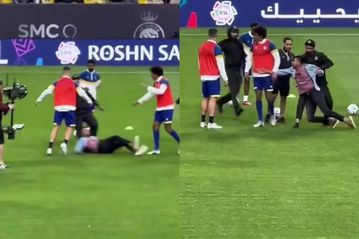 Οπαδός εισέβαλε στο γήπεδο και λίγο έλειψε να τραυματίσει τον Κριστιάνο με «δολοφονικό» τάκλιν (vids)