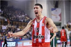 Ο Λαρεντζάκης μιμήθηκε τον Πρίντεζη: «Φέτος το πέτυχα Γιώργο;» (pic)