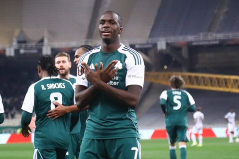 Τι έκανε ο «οδοστρωτήρας» Τεττέη στο ευρωπαϊκό του ντεμπούτο (vids)