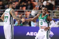 Από «εκτός αποστολής» σε MVP - Η τρομερή εμφάνιση του Σορτς κόντρα στον Ηρακλή (vids)