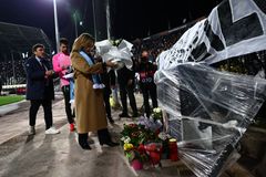 Η πρόεδρος της Θέλτα τίμησε την μνήμη των αδικοχαμένων φίλων του ΠΑΟΚ