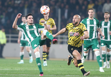 Παναθηναϊκός στο Twitter: «Ούτε κόκκινη, ούτε πέναλτι» (vid)