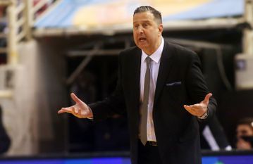 Τακιανός: «Να είμαστε συγκεντρωμένοι και να παραμείνουμε πιστοί στο πλάνο μας»