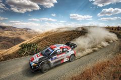 Μια ανάσα από την 7η νίκη του Μεξικό ο Οζιέ