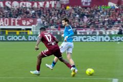 Εξαρετική συνεργασία από τους παίκτες της Νάπολι και γκολ του Οσίμεν (vid)