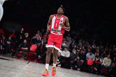 Εκτός με Μπασκόνια ο Νιλικίνα λόγω ενοχλήσεων - Ποιοι επέστρεψαν στη 12αδα του Ολυμπιακού