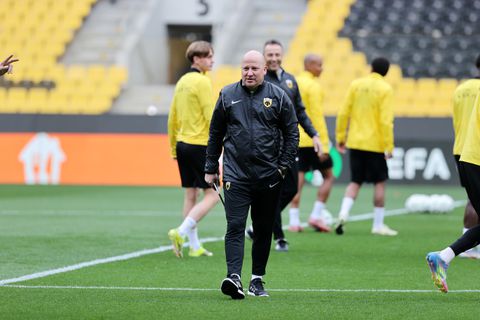 Ο Νίκολιτς άλλαξε στα αποδυτήρια της ΑΕΚ, το σκορ του πρώτου αγώνα με την Τσέλιε