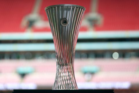 LIVE: OI ΒΡΑΔΙΝΕΣ ΡΕΒΑΝΣ ΓΙΑ ΤΟΥΣ «16» ΤΟΥ CONFERENCE LEAGUE