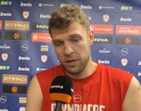 Βεζένκοφ στο Sportal: « Αυτό που μένει στο τέλος είναι οι ομαδικοί τίτλοι» (vid)