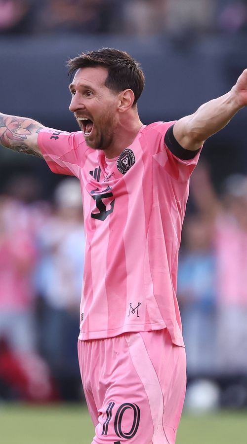 Λιονέλ Μέσι: Ένας ζωντανός θρύλος που έφτασε τα 900 γκολ καριέρας (vid)