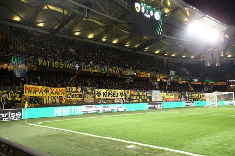 Αποδοκιμασίες στην «Allwyn Arena» στο ημίχρονο του ΑΕΚ - Τσέλιε