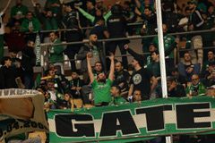 Ο κόσμος του Παναθηναϊκού στο «Καρτούχα» (vid)