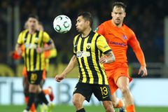 Ξενέρωσε τον κόσμο της, αλλά πέρασε στα προημιτελικά η ΑΕΚ