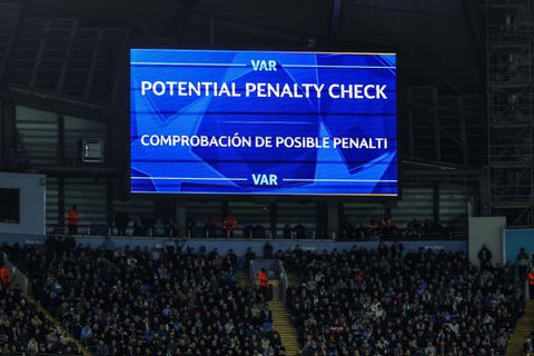 Η UEFA βάζει «φρένο» στο VAR - Αυτό είναι το πρωτάθλημα με τη λιγότερη χρήση