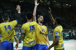 Ο Παναθηναϊκός συνεχάρη το Περιστέρι για την πρόκριση στο Final 4 του BCL