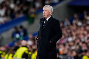 «Η Ρεάλ Μαδρίτης πρέπει να το σκεφτεί δύο φορές πριν απολύσει τον Αντσελότι»