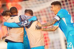 Νίκη δια... ποδός ΜακΤόμινεϊ για τη Νάπολι που πάτησε κορυφή