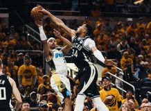 Οι Μπακς βρέθηκαν στο καναβάτσο από τους Πέισερς παρά τη σπουδαία εμφάνιση του Αντετοκούνμπο